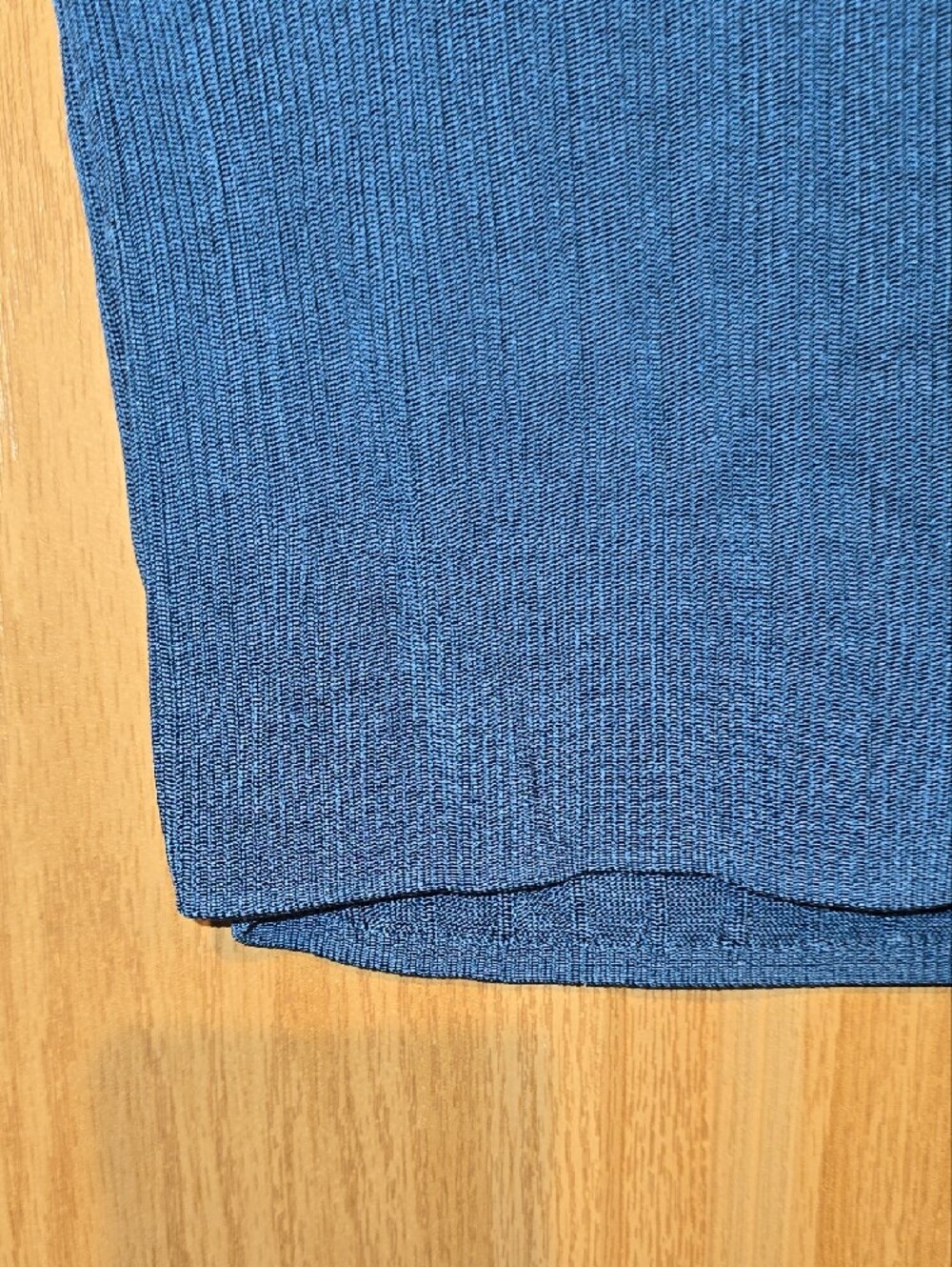 St. John Sleeveless Ribbed Knit Shell - Blue - Picture 4 of 5